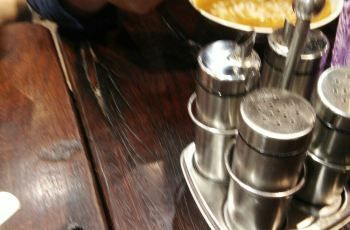 南寧金龍魚快餐店評價，南寧金龍魚快餐店評價，記者走訪南寧市發現