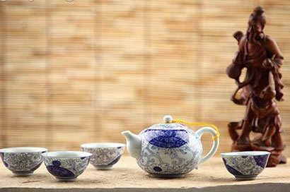 龍魚圖案提梁壺，羊脂玉龍魚提梁壺的設計靈感來源