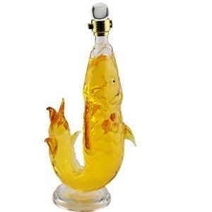 金龍魚酒瓶是什么酒，金龍魚酒瓶是產(chǎn)自杏花村的清香型糧食白酒