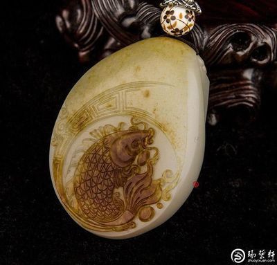 龍魚寓意玉雕，龍魚及其玉雕形式在中國文化中承載著豐富的寓意和象征意義 龍魚寓意玉雕，龍魚及其玉雕形式在中國文化中承載著豐富的寓意和象征意義 龍魚百科 第3張