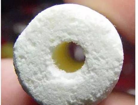 招財龍魚擺放的最佳位置圖片：招財龍魚擺放的最佳位置，探尋家居風水與美學的完美融合