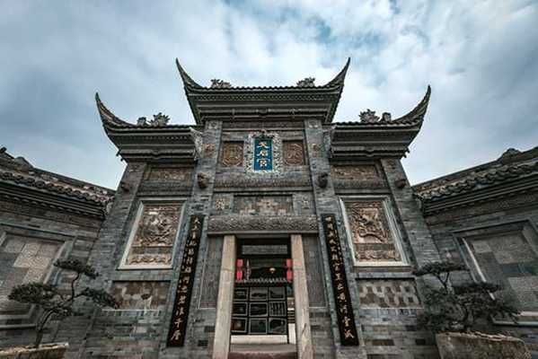 如何化解水火相沖，夫妻水火相沖的化解案例