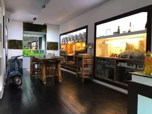 水族館店面裝修圖片：水族館店面裝修設(shè)計(jì)