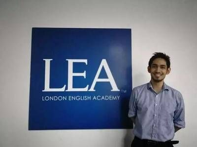 博特英語名字怎么讀：博特的英文翻譯有多個，具體取決于上下文,以下是幾個常見的英文名字
