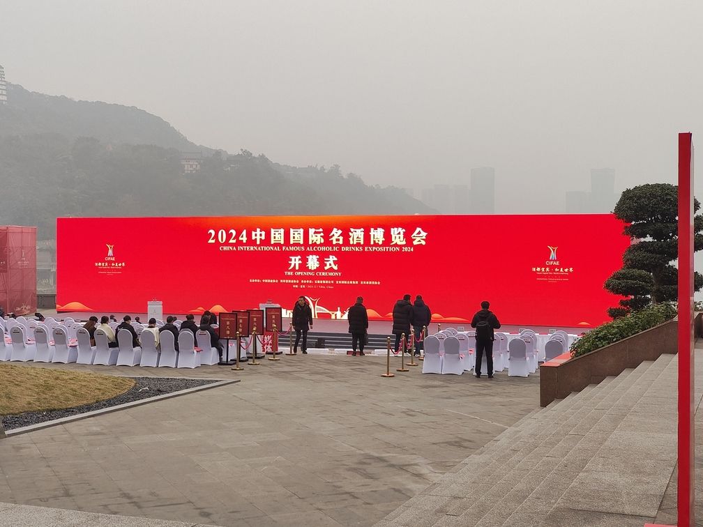 魚缸鹽水濃度如何測量(如何測魚缸水的鹽分)