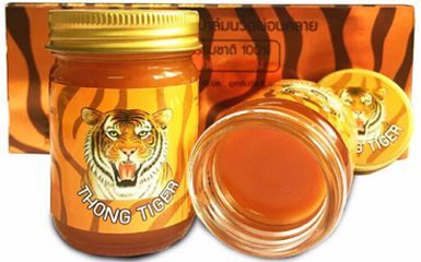 泰國的老虎油有什么作用：泰國老虎油是一種廣受歡迎的外用藥物其主要作用在于緩解疼痛和不適