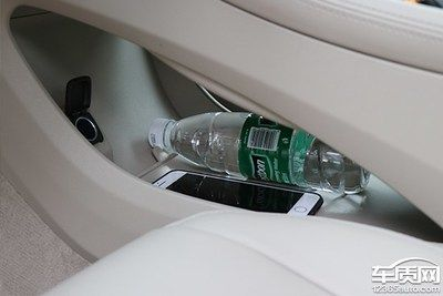 5個礦泉水瓶魚缸多少升水啊:假設(shè)您所說的“5個礦泉水瓶”是指標(biāo)準(zhǔn)的1.5升裝的礦泉水瓶 魚缸百科 第4張 5個礦泉水瓶魚缸多少升水啊:假設(shè)您所說的“5個礦泉水瓶”是指標(biāo)準(zhǔn)的1.5升裝的礦泉水瓶 5個礦泉水瓶魚缸多少升水啊:假設(shè)您所說的“5個礦泉水瓶”是指標(biāo)準(zhǔn)的1.5升裝的礦泉水瓶 魚缸百科 第4張