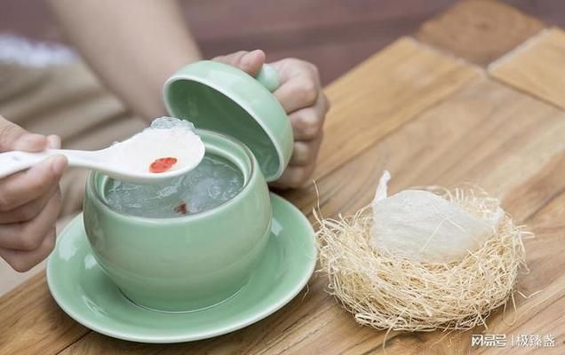 屬龍人吃什么最吉利？揭秘12生肖龍的飲食開運(yùn)指南，屬龍人必吃的12種開運(yùn)食物，助你龍年大吉大利！