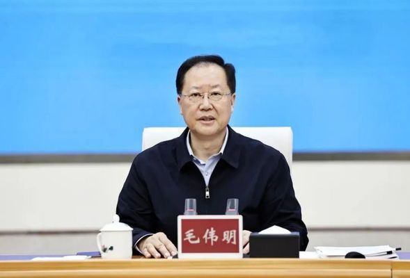 熱帶魚怎么養才能活得長久一點？熱帶魚長壽飼養指南，7個關鍵技巧讓愛魚活得更久 熱帶魚怎么養才能活得長久一點？熱帶魚長壽飼養指南，7個關鍵技巧讓愛魚活得更久 龍魚百科 第3張