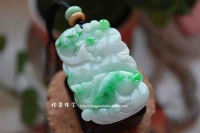 翡翠魚化龍寓意著什么呢