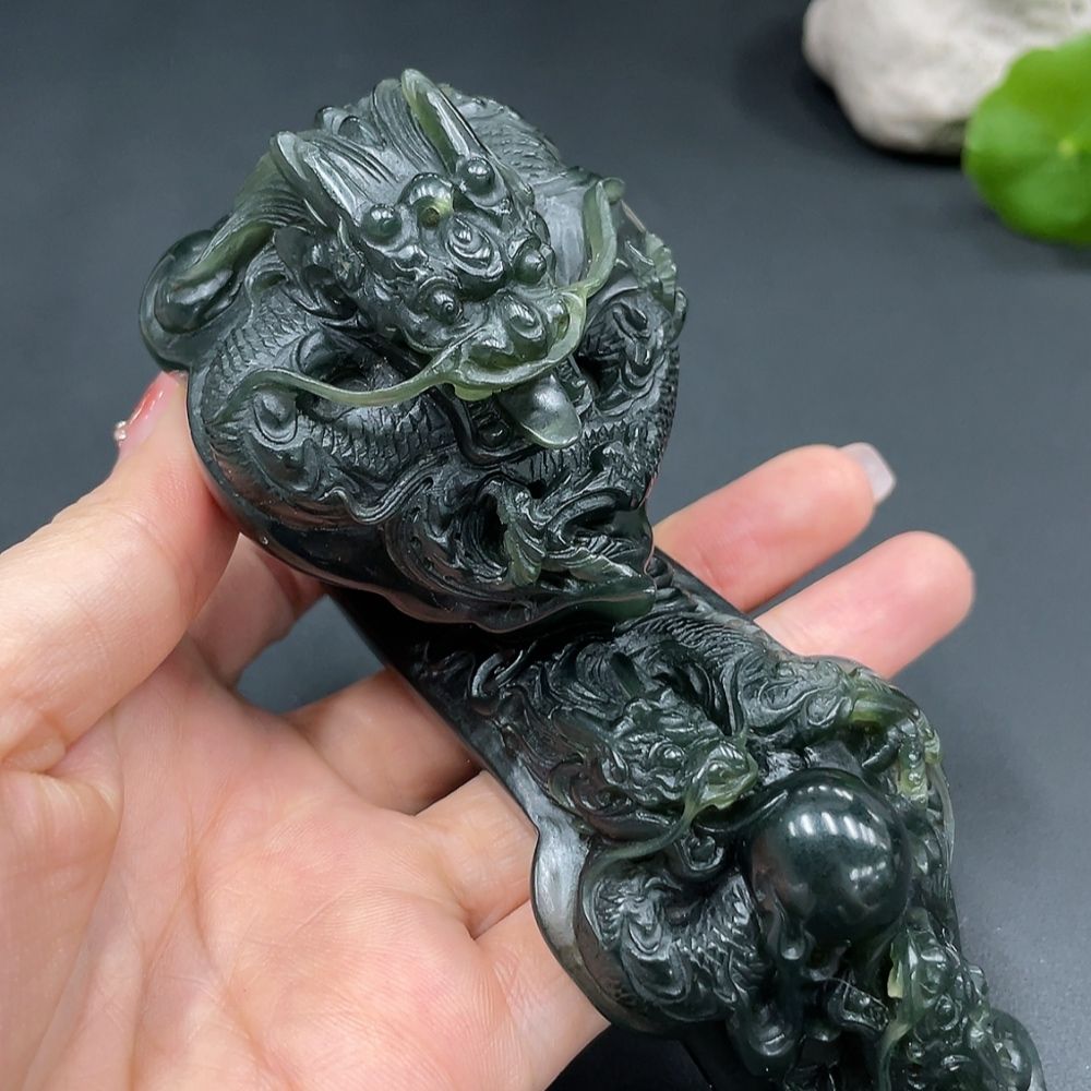 新疆碧玉,有喜歡的可以收藏!支持鑒定。 龍魚論壇 第6張 新疆碧玉,有喜歡的可以收藏!支持鑒定。 新疆碧玉,有喜歡的可以收藏!支持鑒定。 龍魚論壇 第6張