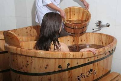 底濾缸水位高低如何調(diào)整：底濾缸水位高低如何調(diào)整視頻