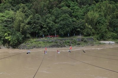 怒江傈僳族自治州龍魚vs祥龍魚場（怒江傈僳族自治州的龍魚與祥龍魚場的龍魚各有優勢）