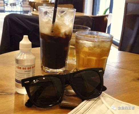 3米大魚缸養什么魚好看：3米大魚缸養魚技巧在3米大的魚缸中養魚需要注意以下幾點 3米大魚缸養什么魚好看：3米大魚缸養魚技巧在3米大的魚缸中養魚需要注意以下幾點 魚缸百科 第2張