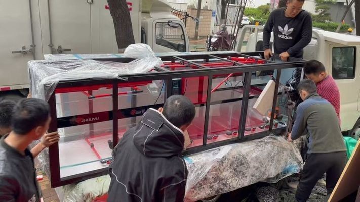 大魚缸安裝流程圖視頻：大型魚缸安裝方法 大魚缸安裝流程圖視頻：大型魚缸安裝方法 魚缸百科 第4張