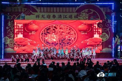 恩施土家族苗族自治州水族館vs祥龍魚場（恩施土家族苗族自治州水族館）