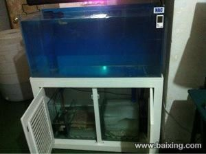 超白魚缸一米二多少錢一個(gè)：超白魚缸一米二的價(jià)格因品牌、材質(zhì)、工藝等因素不同