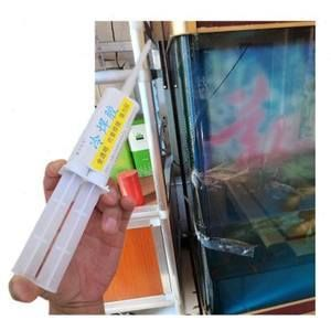 玻璃魚缸漏水怎么二次補(bǔ)膠水視頻：玻璃魚缸漏水修補(bǔ)方法