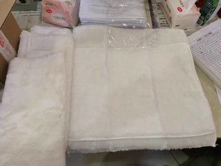 什么樣的魚缸好清理糞便（什么樣的魚缸好清理糞便呢）