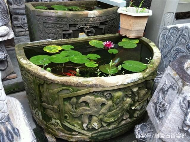 大水缸做魚缸好不好：古法養(yǎng)魚的注意事項(xiàng)古法養(yǎng)魚需要注意以下幾點(diǎn)