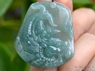翡翠雕刻龍魚什么意思 翡翠雕刻龍魚什么意思 龍魚百科 第1張
