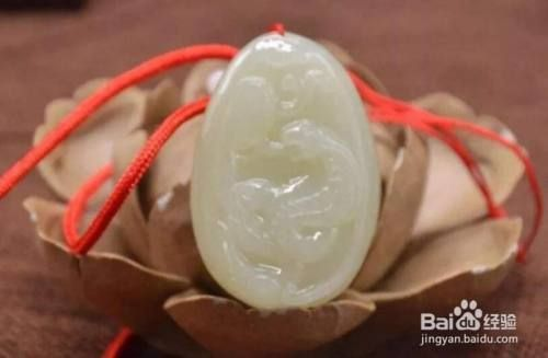 不戴的玉放在魚缸里行嗎：不戴的玉可以放在魚缸里嗎？ 不戴的玉放在魚缸里行嗎：不戴的玉可以放在魚缸里嗎？ 魚缸百科 第4張
