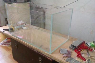 超白魚缸劃痕可以打磨嗎：超白玻璃魚缸劃痕處理方法，超白玻璃劃痕處理方法