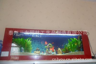玻璃魚缸正常使用壽命是多久：玻璃魚缸正常使用壽命取決于多種因素以及保養方法