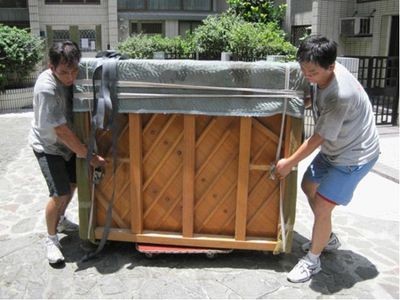 搬家公司搬魚缸多少錢一天啊：關于搬家公司搬魚缸的費用，搬家公司搬魚缸的注意事項 搬家公司搬魚缸多少錢一天?。宏P于搬家公司搬魚缸的費用，搬家公司搬魚缸的注意事項 魚缸百科 第1張