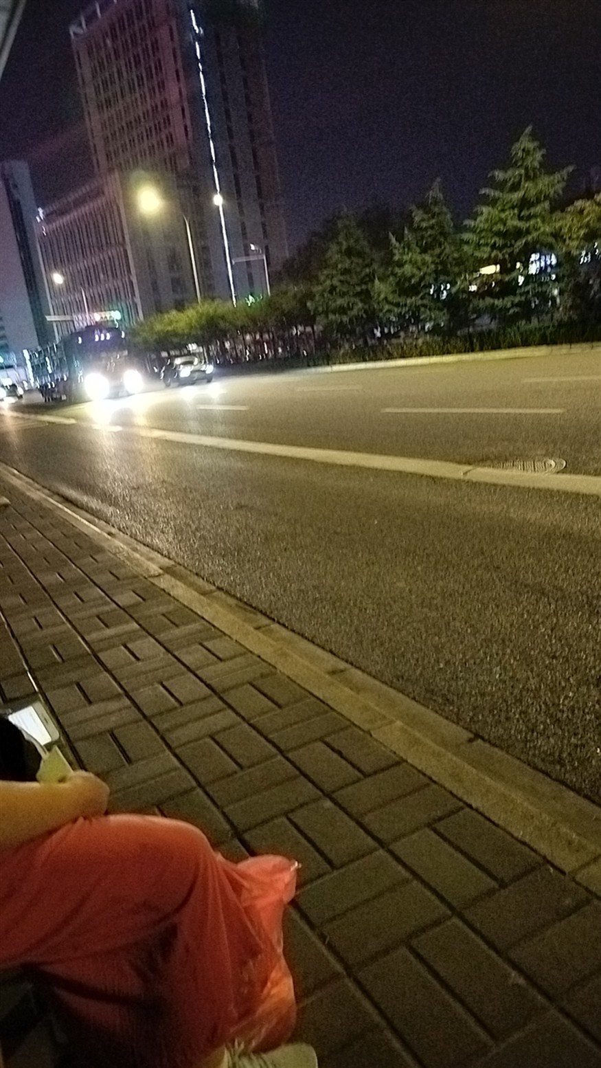 每條路都要堅(jiān)持走下去