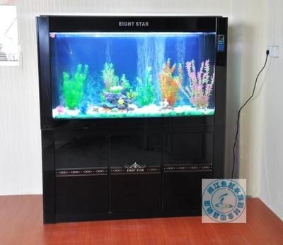 八星魚缸系列：八星魚缸系列是一款集美觀、實用和高科技于一體的水族箱產品