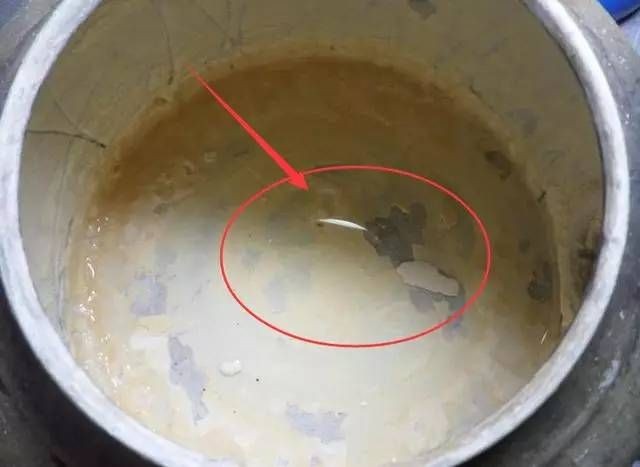大魚(yú)缸如何清潔水垢視頻：如何有效清潔大魚(yú)缸的水垢