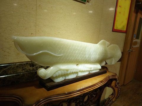 金龍魚玉雕擺什么位置 龍魚百科 第1張 金龍魚玉雕擺什么位置 金龍魚玉雕擺什么位置 龍魚百科 第1張