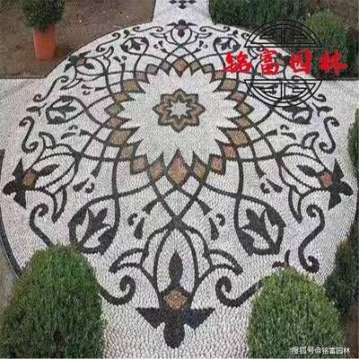 鵝卵石制作魚缸景觀設計圖：制作鵝卵石魚缸景觀設計圖是一個結合創意和實踐的過程