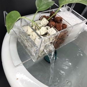 底濾魚缸的最高水位線對于保證魚缸安全性和維護水質：底濾魚缸最高水位線和最低水位線在哪里360問答