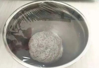 菠蘿放魚缸可以放多久啊