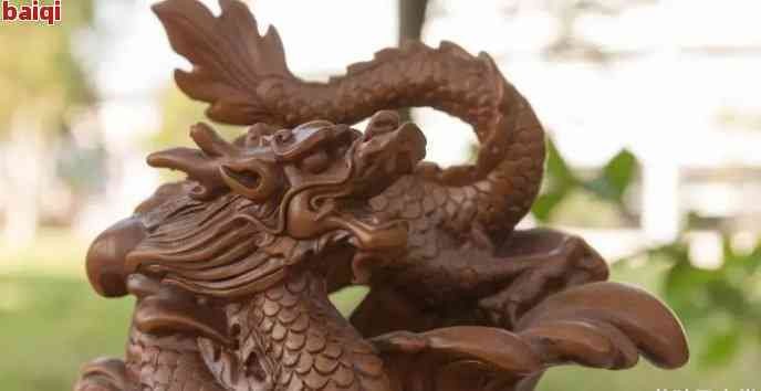 擺件龍頭朝外還是朝內，件龍頭朝向講究，朝外還是朝 擺件龍頭朝外還是朝內，件龍頭朝向講究，朝外還是朝 龍魚百科 第5張