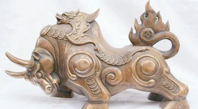 招財(cái)牛放在哪個位置好，財(cái)牛最佳擺放位置