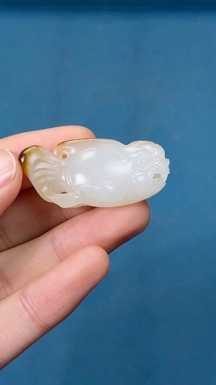 和田玉白玉龍魚吊墜