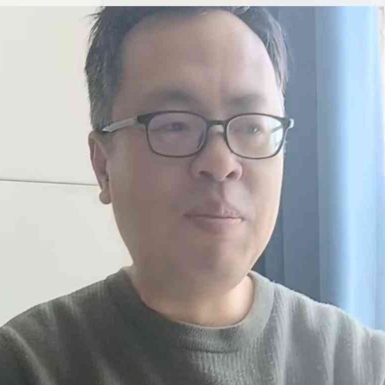 白錦鯉身體發(fā)紅最怕三個(gè)東西，揭秘白錦鯉體色發(fā)紅背后的