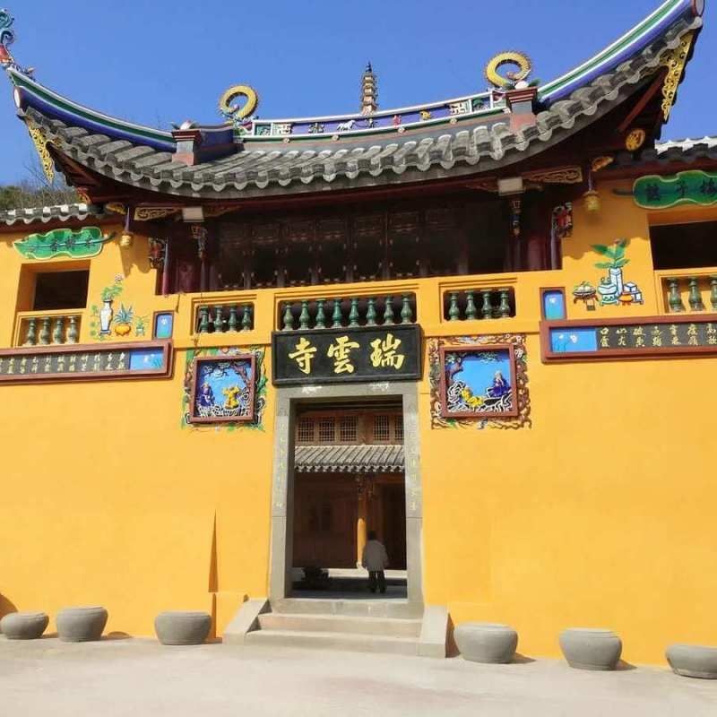 好多僧人老了被趕出寺廟，暮年僧眾何去何從，寺院清退老年僧人背后的生存