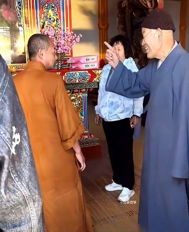 好多僧人老了被趕出寺廟，暮年僧眾何去何從，寺院清退老年僧人背后的生存