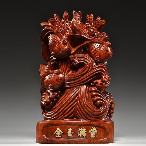 木雕金魚圖片大全大圖：“木雕金魚”傳統(tǒng)手工藝品的藝術(shù)魅力與視覺(jué)呈現(xiàn)