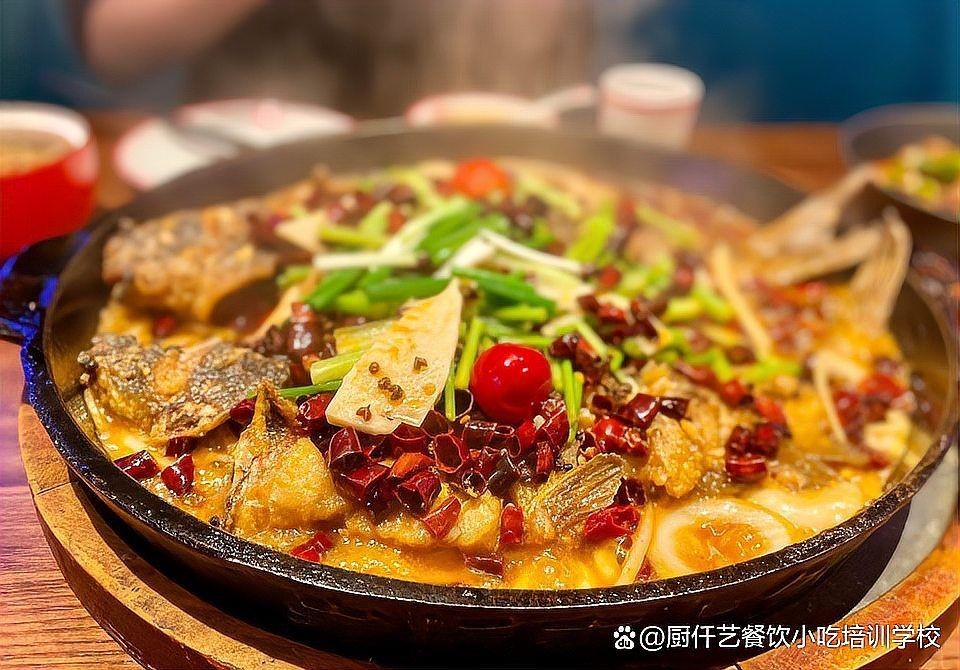 家庭鐵板烤魚做法：**《家庭鐵板烤魚做法》
