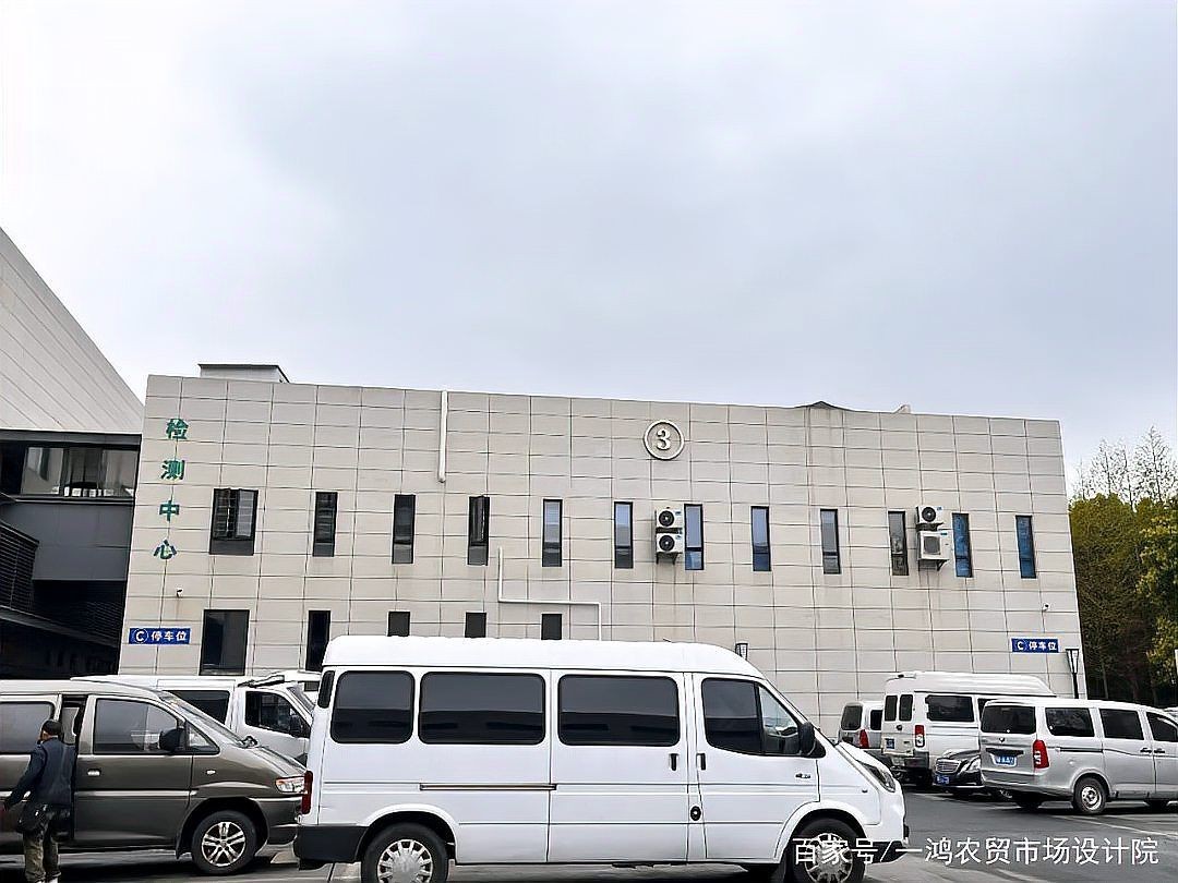 杭州水族批發(fā)市場：杭州水產(chǎn)批發(fā)市場是華東地區(qū)極具影響力的專業(yè)水產(chǎn)交易樞紐