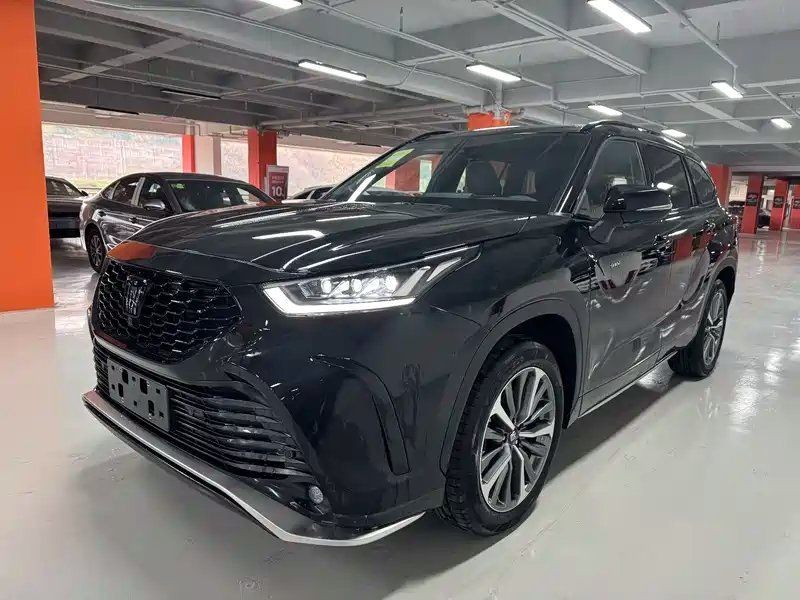 皇冠豹2024款最新價格：2024款豐田皇冠豹正式公布售價區間為xx萬元至xx萬元 皇冠豹2024款最新價格：2024款豐田皇冠豹正式公布售價區間為xx萬元至xx萬元 龍魚論壇 第11張