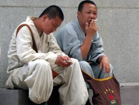 和尚可以抽煙嗎：“和尚可以抽煙嗎”佛教戒律與現實實踐綜合分析