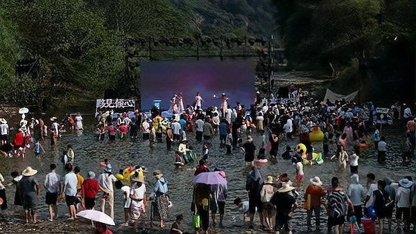 黟縣水族店|關于“黟縣水族店”的一段300-400字 黟縣水族店|關于“黟縣水族店”的一段300-400字 全國水族館企業名錄 第2張