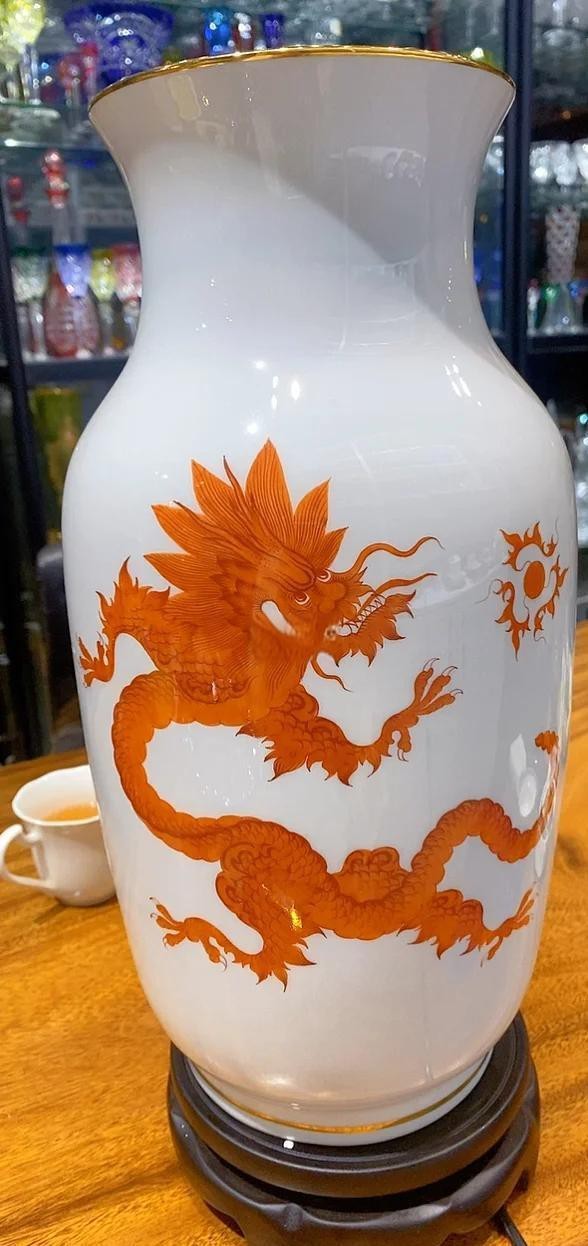 紅龍裝飾品有哪些知名品牌？|盤點奢侈品牌的龍年新春限定款中國奢侈品研究中心 紅龍裝飾品有哪些知名品牌？|盤點奢侈品牌的龍年新春限定款中國奢侈品研究中心 龍魚百科 第1張