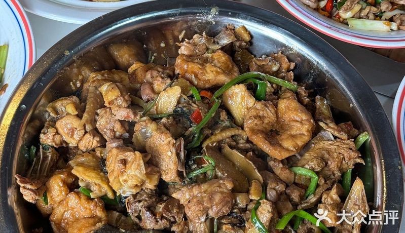 衡山龍魚(yú)店|如何判斷衡山周邊的龍魚(yú)店的價(jià)格范圍